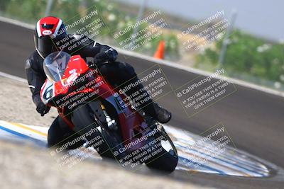 media/Sep-20-2025-TrackDaz (Sat) [[27f0cde673]]/A Group/2pm (Turn 9)/